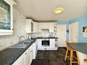 Photo 7- click for photo gallery